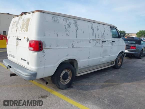 2002 Dodge Cargo with VIN 2B7KB31Z82K137707, listed as a IAAI auction lot 41640657 with 84,964 mi miles and . Bid and sale history available at DreamBid. Image 4.