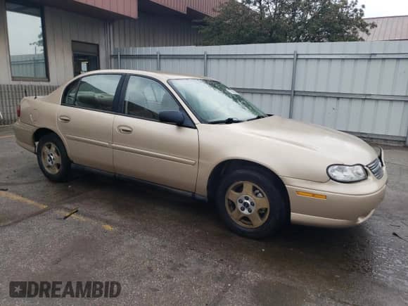 2005 Chevrolet Malibu Classic с VIN 1G1ND52FX5M174577, выставлен на аукционе Copart как лот 70368564 с пробегом 198 115 миль миль и На запчасти • Non repairable. История ставок и продаж доступна на DreamBid. Изображение 4.