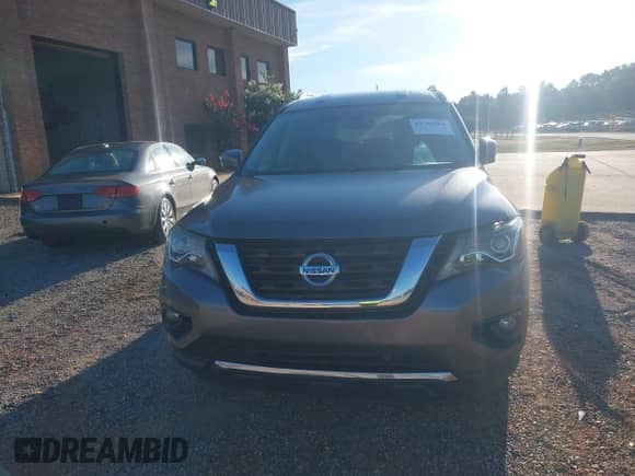 2017 Nissan Pathfinder SV with VIN 5N1DR2MM4HC665926, listed as a IAAI auction lot 42786666 with 162,723 mi miles and . Bid and sale history available at DreamBid. Image 12.