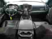 2021 Ram 1500 Laramie z VIN 1C6SRFRT2MN570208, wystawiony jako Copart lot #44314665 z przebiegiem 44 606 mil mil oraz Szkoda całkowita • Salvage title. Historia ofert i sprzedaży dostępna na DreamBid. Obrazek 8.
