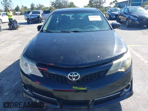 2014 Toyota Camry L z VIN 4T1BF1FK6EU330209, wystawiony jako IAAI lot #43584677 z przebiegiem 79 370 mil mil oraz . Historia ofert i sprzedaży dostępna na DreamBid. Obrazek 12.