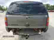 2002 Chevrolet Suburban LT с VIN 3GNEC16Z52G307856, выставлен на аукционе Copart как лот 81995365 с пробегом 323 852 миль миль и Списание • Salvage title. История ставок и продаж доступна на DreamBid. Изображение 6.