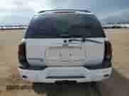 2005 Chevrolet TrailBlazer LS z VIN 1GNDT13S452238321, wystawiony jako Copart lot #70226125 z przebiegiem 179 126 mil mil oraz Szkoda całkowita • Salvage title. Historia ofert i sprzedaży dostępna na DreamBid. Obrazek 6.