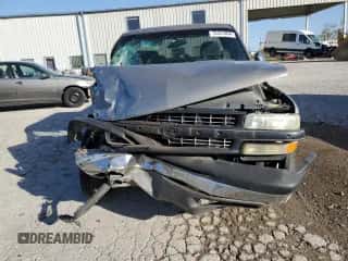 2002 Chevrolet Silverado 1500HD LS с VIN 1GCGK13U12F190405, выставлен на аукционе Copart как лот 76357864 с пробегом Не указан миль и Списание • Salvage title. История ставок и продаж доступна на DreamBid. Изображение 5.