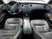 2011 Hyundai Azera Limited z VIN KMHFC4DFXBA525745, wystawiony jako Copart lot #63046015 z przebiegiem 97 627 mil mil oraz Szkoda całkowita • Salvage title. Historia ofert i sprzedaży dostępna na DreamBid. Obrazek 8.