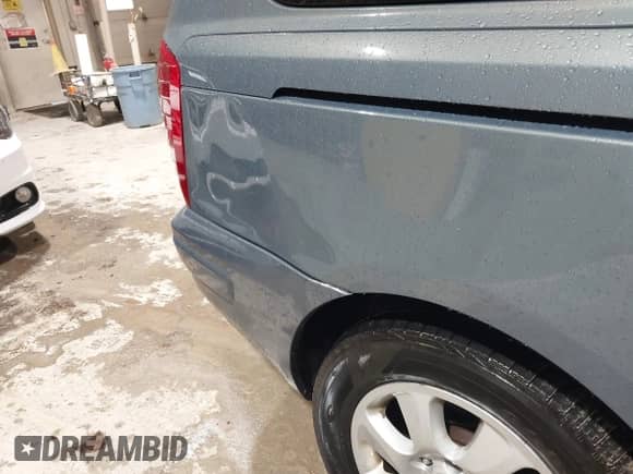 2007 Hyundai Entourage GLS с VIN KNDMC233176025894, выставлен на аукционе IAAI как лот 42290212 с пробегом 188 246 миль миль и . История ставок и продаж доступна на DreamBid. Изображение 12.