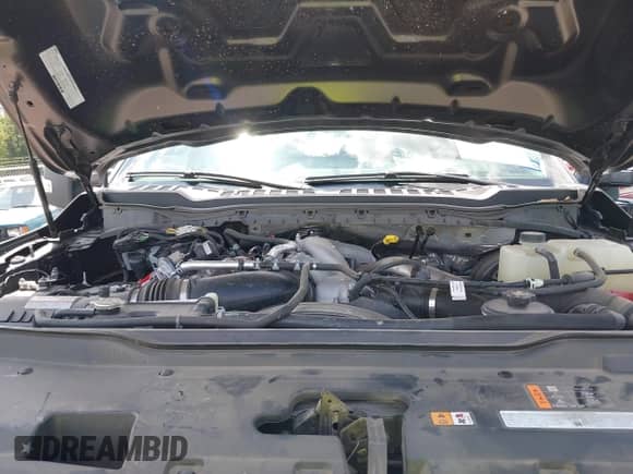 2024 Ford F-250 XL z VIN 1FT7W2BT9RED94775, wystawiony jako IAAI lot #43105364 z przebiegiem 24 412 mil mil oraz . Historia ofert i sprzedaży dostępna na DreamBid. Obrazek 10.