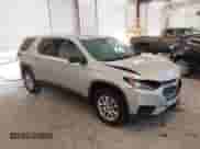 2019 Chevrolet Traverse LS с VIN 1GNERFKWXKJ305431, выставлен на аукционе IAAI как лот 42927773 с пробегом 99 898 миль миль и . История ставок и продаж доступна на DreamBid. Изображение 1.