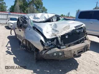 2008 Toyota Tundra с VIN 5TFDV54118X037712, выставлен на аукционе IAAI как лот 42017616 с пробегом Не указан миль и . История ставок и продаж доступна на DreamBid. Изображение 1.