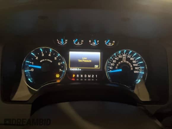 2014 Ford F-150 XLT с VIN 1FTFW1ET9EKD04876, выставлен на аукционе Copart как лот 89897025 с пробегом 104 538 миль миль и Чистый • Clean title. История ставок и продаж доступна на DreamBid. Изображение 8.