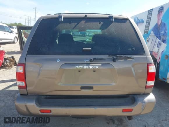 2001 Nissan Pathfinder LE с VIN JN8DR09X61W581059, выставлен на аукционе IAAI как лот 42583605 с пробегом 183 508 миль миль и . История ставок и продаж доступна на DreamBid. Изображение 17.