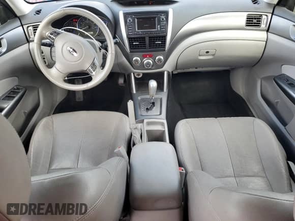 2012 Subaru Forester X Limited z VIN JF2SHAEC1CH469454, wystawiony jako Copart lot #84273595 z przebiegiem 155 862 mil mil oraz Szkoda całkowita • Salvage title. Historia ofert i sprzedaży dostępna na DreamBid. Obrazek 8.