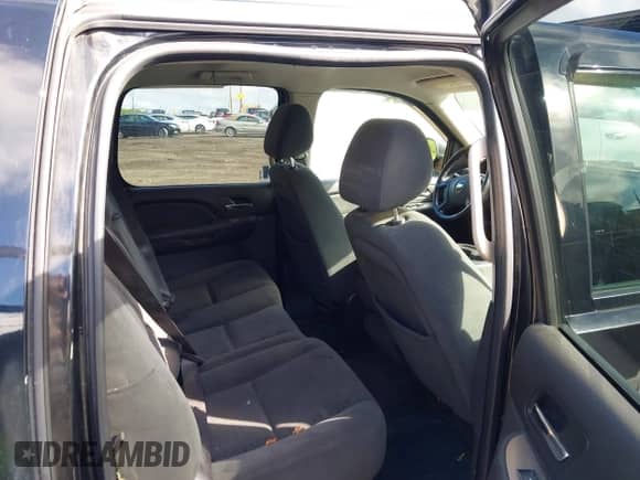 2007 Chevrolet Avalanche 3LT с VIN 3GNFK12387G203037, выставлен на аукционе IAAI как лот 43045245 с пробегом 207 395 миль миль и . История ставок и продаж доступна на DreamBid. Изображение 8.