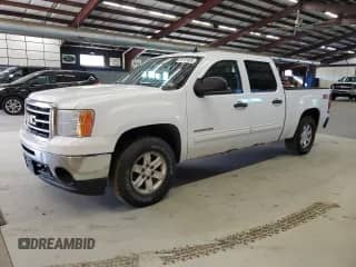 2010 GMC Sierra 1500 SLE с VIN 3GTRKVE37AG261303, выставлен на аукционе Copart как лот 85132435 с пробегом 165 104 миль миль и Чистый • Clean title. История ставок и продаж доступна на DreamBid. Изображение 1.