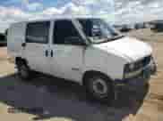 2000 Chevrolet Astro Cargo with VIN 1GCDM19W2YB107716, listed as a Copart auction lot 69660935 with Not provided miles and Non repairable. Bid and sale history available at DreamBid. Image 4.