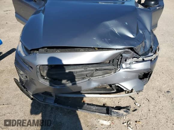 2021 Volvo S60 Momentum z VIN 7JR102TZ3MG107892, wystawiony jako Copart lot #80767914 z przebiegiem 113 297 mil mil oraz Szkoda całkowita • Salvage title. Historia ofert i sprzedaży dostępna na DreamBid. Obrazek 13.