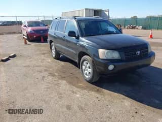 2002 Toyota Highlander Limited с VIN JTEGF21A220065608, выставлен на аукционе IAAI как лот 43513080 с пробегом 180 739 миль миль и . История ставок и продаж доступна на DreamBid. Изображение 1.