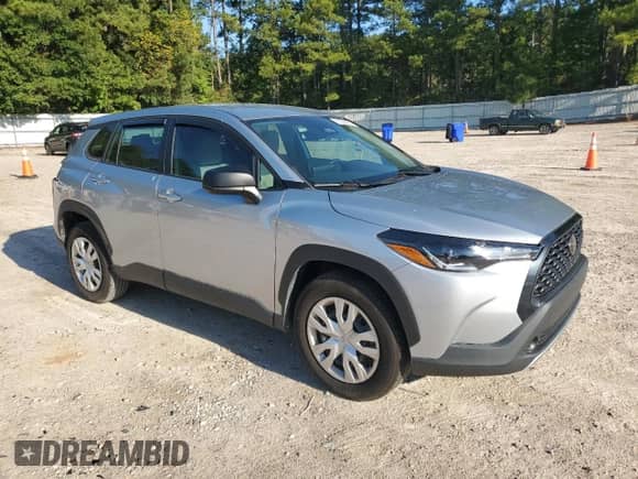 2023 Toyota Corolla Cross L с VIN 7MUAAAAG8PV068448, выставлен на аукционе Copart как лот 71514765 с пробегом 36 990 миль миль и Списание • Salvage title. История ставок и продаж доступна на DreamBid. Изображение 4.