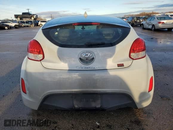 2015 Hyundai Veloster RE:FLEX with VIN KMHTC6AD7FU222458, listed as a Copart auction lot 82914294 with 93,714 mi miles and Salvage title. Bid and sale history available at DreamBid. Image 6.