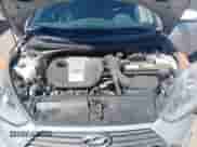 2013 Hyundai Veloster Turbo z VIN KMHTC6AE5DU111316, wystawiony jako IAAI lot #42958535 z przebiegiem 129 523 mil mil oraz . Historia ofert i sprzedaży dostępna na DreamBid. Obrazek 10.