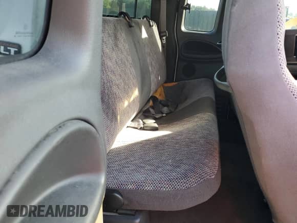 2001 Dodge 1500 с VIN 1B7HC13Y51J514620, выставлен на аукционе Copart как лот 70005824 с пробегом 138 880 миль миль и Списание • Salvage title. История ставок и продаж доступна на DreamBid. Изображение 10.