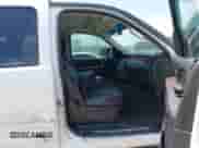 2014 Chevrolet Tahoe LTZ с VIN 1GNSCCE05ER137858, выставлен на аукционе IAAI как лот 43003893 с пробегом 119 085 миль миль и . История ставок и продаж доступна на DreamBid. Изображение 5.