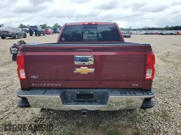 2017 Chevrolet Silverado 1500 LTZ with VIN 3GCPCSEC1HG395320, listed as a Copart auction lot 67726125 with 104,595 mi miles and Salvage title. Bid and sale history available at DreamBid. Image 6.