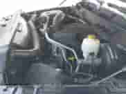 2014 Ram 1500 Express z VIN 1C6RR6KT9ES165068, wystawiony jako IAAI lot #42538377 z przebiegiem 110 099 mil mil oraz . Historia ofert i sprzedaży dostępna na DreamBid. Obrazek 20.