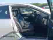 2014 Nissan Maxima SV z VIN 1N4AA5APXEC487987, wystawiony jako IAAI lot #42965512 z przebiegiem 224 110 mil mil oraz . Historia ofert i sprzedaży dostępna na DreamBid. Obrazek 5.