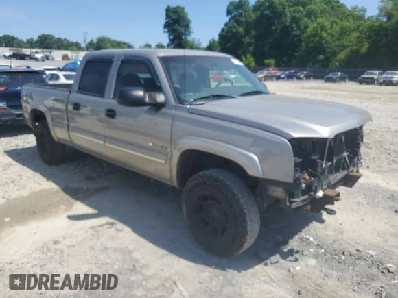 2003 Chevrolet Silverado 1500HD LS с VIN 1GCGK13U33F237418, выставлен на аукционе Copart как лот 55887744 с пробегом 141 366 миль миль и Чистый • Clean title. История ставок и продаж доступна на DreamBid. Изображение 4.