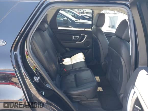 2018 Land Rover Discovery Sport HSE с VIN SALCR2RX8JH756816, выставлен на аукционе IAAI как лот 43364734 с пробегом 113 407 миль миль и . История ставок и продаж доступна на DreamBid. Изображение 8.