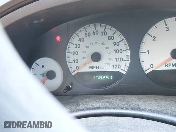 2006 Dodge Grand Caravan SXT z VIN 2D8GP44L26R721331, wystawiony jako IAAI lot #42173950 z przebiegiem 178 297 mil mil oraz . Historia ofert i sprzedaży dostępna na DreamBid. Obrazek 15.