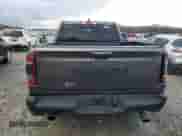 2019 Ram 1500 Rebel z VIN 1C6RRELT7KN724233, wystawiony jako Copart lot #86823514 z przebiegiem 96 464 mil mil oraz Czysty tytuł • Clean title. Historia ofert i sprzedaży dostępna na DreamBid. Obrazek 6.