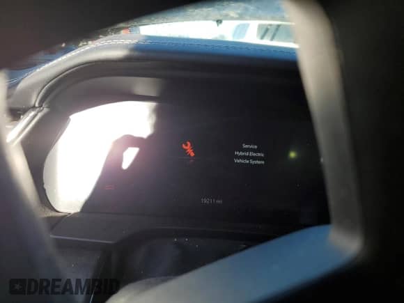 2023 Jeep Grand Cherokee Overland with VIN 1C4RJYD61PC633827, listed as a Copart auction lot 86913374 with 19,211 mi miles and Salvage title. Bid and sale history available at DreamBid. Image 9.