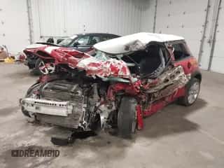 2006 MINI Hardtop S with VIN WMWRE33536TL20807, listed as a IAAI auction lot 42049707 with Not provided miles and . Bid and sale history available at DreamBid. Image 6.