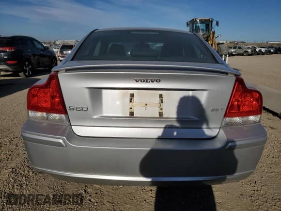 2006 Volvo S60 2.5L Turbo с VIN YV1RS592062540636, выставлен на аукционе Copart как лот 83809935 с пробегом 201 110 миль миль и Списание • Salvage title. История ставок и продаж доступна на DreamBid. Изображение 6.