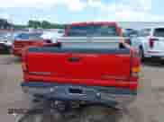 2000 Chevrolet Silverado 1500 with VIN 2GCEC19V5Y1260850, listed as a IAAI auction lot 42733389 with 263,427 mi miles and . Bid and sale history available at DreamBid. Image 16.