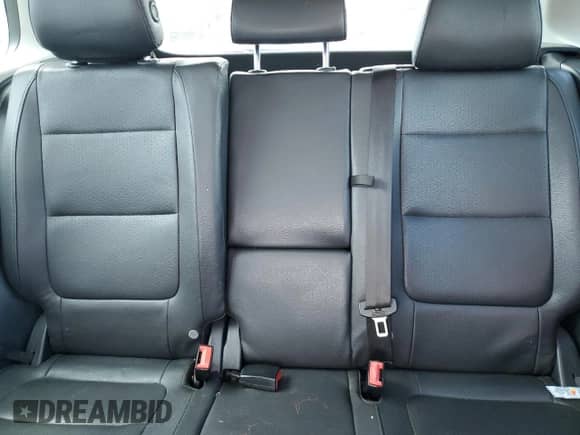 2012 Volkswagen Tiguan S с VIN WVGAV7AX1CW557510, выставлен на аукционе Copart как лот 84183995 с пробегом 200 842 миль миль и Списание • Salvage title. История ставок и продаж доступна на DreamBid. Изображение 10.