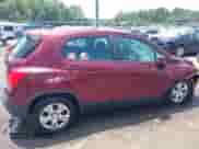 2016 Chevrolet Trax LS z VIN 3GNCJKSB2GL268055, wystawiony jako IAAI lot #42571496 z przebiegiem 152 261 mil mil oraz . Historia ofert i sprzedaży dostępna na DreamBid. Obrazek 13.