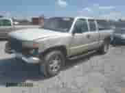 2006 GMC Sierra 1500 SLE1 with VIN 1GTEK19B86Z129666, listed as a Copart auction lot 62762165 with 299,192 mi miles and Salvage title. Bid and sale history available at DreamBid. Image 1.