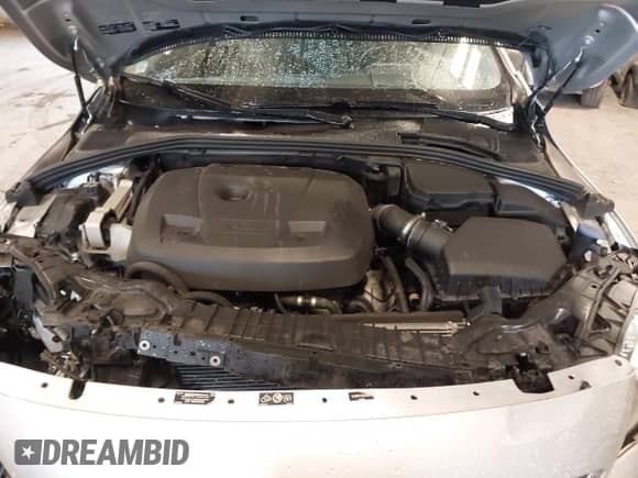 2016 Volvo S60 T5 Drive-E Premier z VIN YV126MFK7G2409287, wystawiony jako IAAI lot #42359026 z przebiegiem 51 495 mil mil oraz . Historia ofert i sprzedaży dostępna na DreamBid. Obrazek 10.