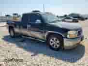 2002 GMC Sierra 1500 Denali z VIN 2GTFK69U221346006, wystawiony jako Copart lot #71726365 z przebiegiem 226 475 mil mil oraz Szkoda całkowita • Salvage title. Historia ofert i sprzedaży dostępna na DreamBid. Obrazek 4.