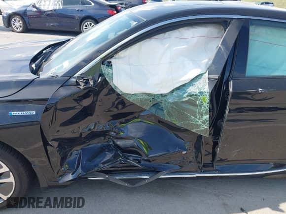 2021 Honda Accord EX с VIN 1HGCV3F42MA001937, выставлен на аукционе IAAI как лот 42908526 с пробегом 75 305 миль миль и . История ставок и продаж доступна на DreamBid. Изображение 6.