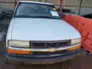 2003 Chevrolet S-10 LS с VIN 1GCCS14H738246577, выставлен на аукционе IAAI как лот 41305078 с пробегом 179 437 миль миль и . История ставок и продаж доступна на DreamBid. Изображение 12.
