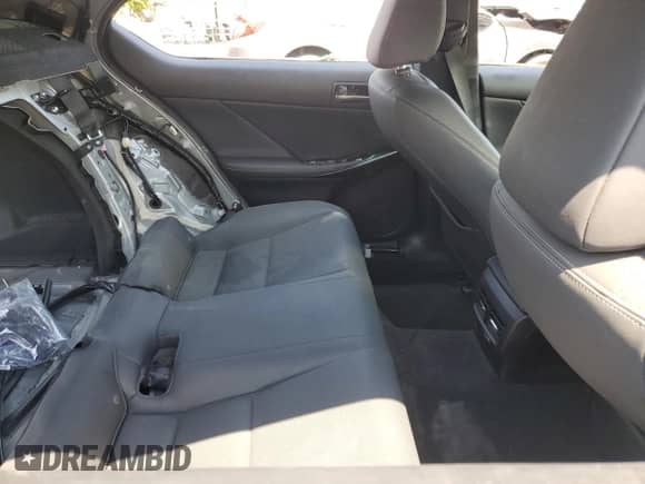 2022 Lexus IS 300 z VIN JTHAA1D26N5119540, wystawiony jako Copart lot #64757845 z przebiegiem 49 182 mil mil oraz Szkoda całkowita • Salvage title. Historia ofert i sprzedaży dostępna na DreamBid. Obrazek 10.