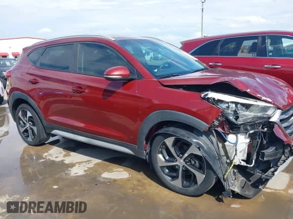 2018 Hyundai Tucson Sport с VIN KM8J33AL1JU800561, выставлен на аукционе IAAI как лот 42471795 с пробегом 81 809 миль миль и . История ставок и продаж доступна на DreamBid. Изображение 14.
