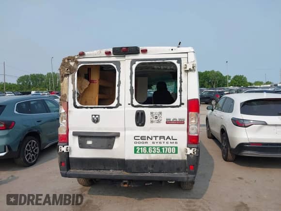 2019 Ram ProMaster Cargo with VIN 3C6TRVAG4KE525642, listed as a IAAI auction lot 42371663 with Not provided miles and . Bid and sale history available at DreamBid. Image 16.