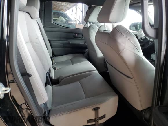 2024 Toyota Tacoma TRD Off Road with VIN 3TMLB5JN4RM068097, listed as a Copart auction lot 81422325 with 20,927 mi miles and Salvage title. Bid and sale history available at DreamBid. Image 10.