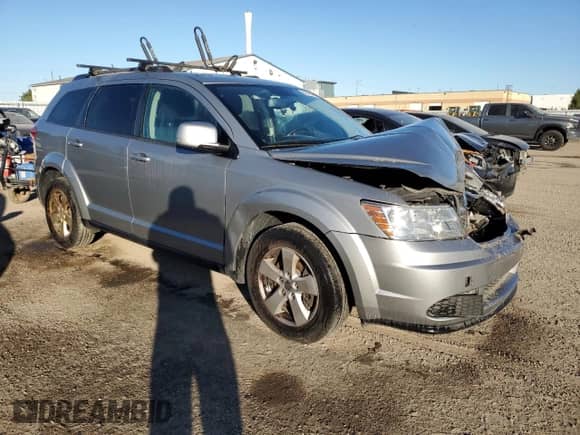 2016 Dodge Journey Canada Value with VIN 3C4PDCAB2GT187758, listed as a Copart auction lot 84576775 with 161,387 mi miles and Salvage title. Bid and sale history available at DreamBid. Image 4.