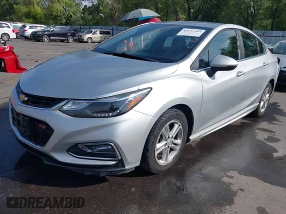 2018 Chevrolet Cruze LT с VIN 1G1BE5SMXJ7116962, выставлен на аукционе IAAI как лот 43111365 с пробегом 111 099 миль миль и . История ставок и продаж доступна на DreamBid. Изображение 17.
